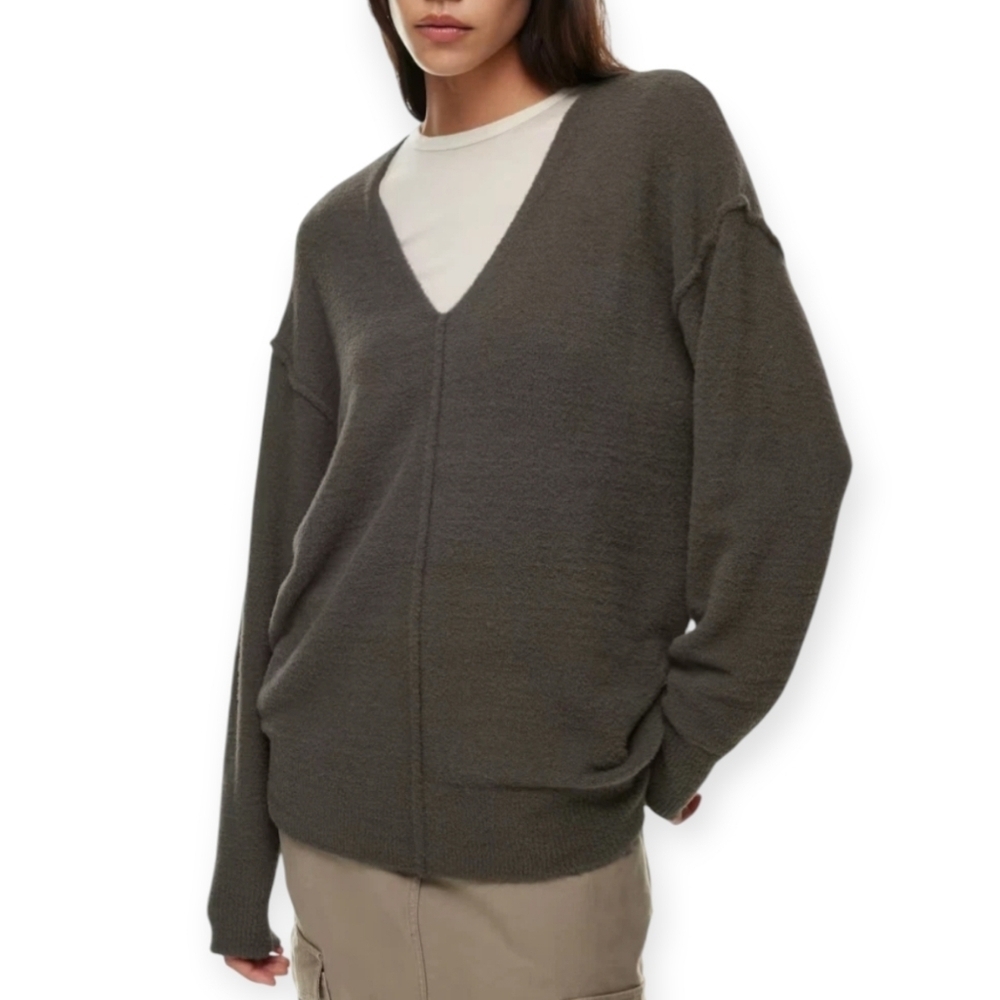 Aritzia Wilfred Free Hush Knit V-Neck Sweater Green Small